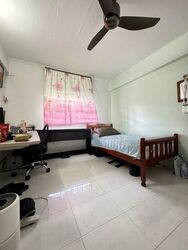 Blk 110 Commonwealth Crescent (Queenstown), HDB 3 Rooms #477865431